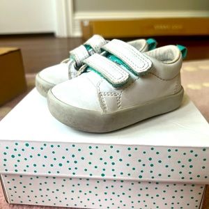 Ten Little Everyday Original in White, size 4